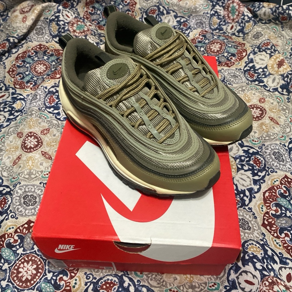 Nike air max 97 olive and Beige Sneakers